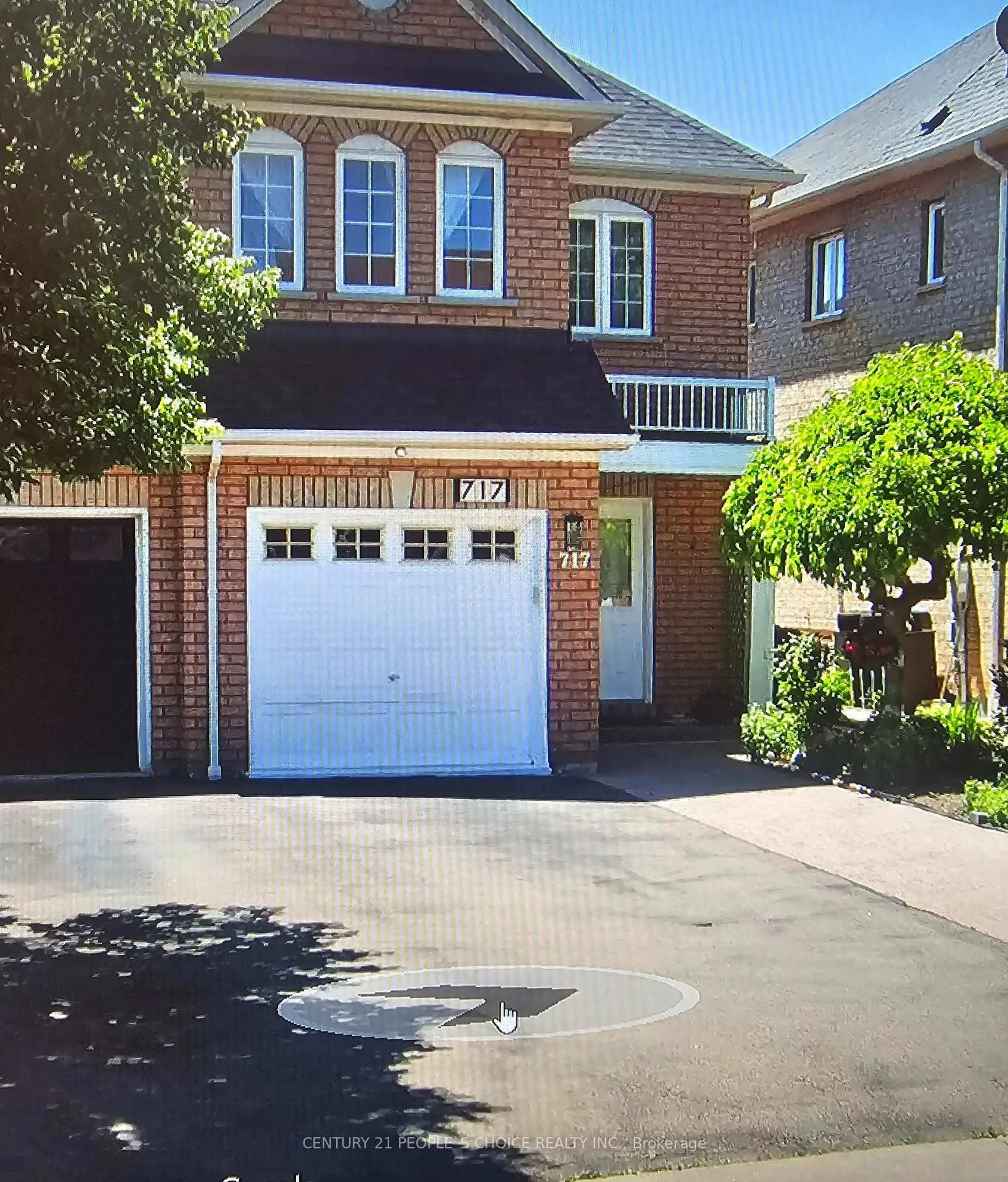 Home with brick exterior material, street for 717 Dolly Bird Lane, Mississauga Ontario L5W 1C7