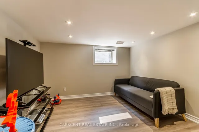 Additional property image - 35 Ellins Ave