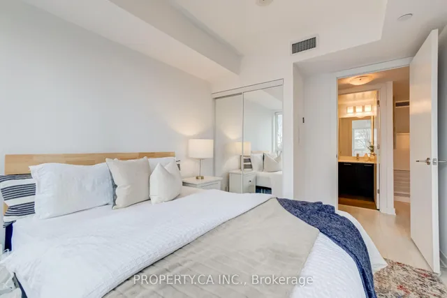 Additional property image - 2220 Lake Shore Blvd Unit 516