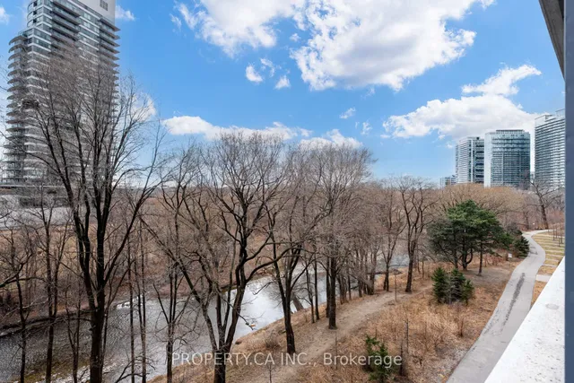 Additional property image - 2220 Lake Shore Blvd Unit 516
