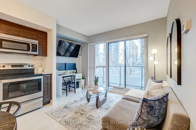 Additional property image - 2220 Lake Shore Blvd Unit 516