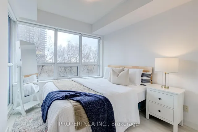 Additional property image - 2220 Lake Shore Blvd Unit 516