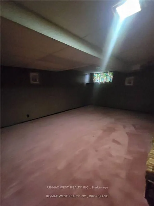 Additional property image - 2088 Martin Grove Rd Unit 46