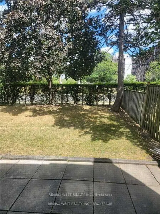 Additional property image - 2088 Martin Grove Rd Unit 46
