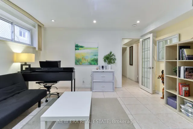 Additional property image - 38 Bengal Crt