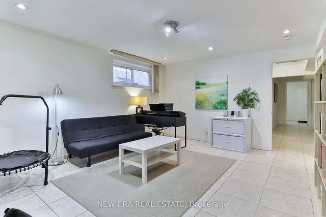 Additional property image - 38 Bengal Crt