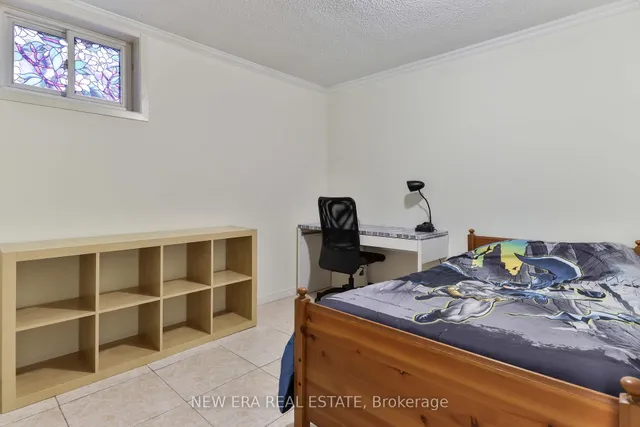 Additional property image - 38 Bengal Crt