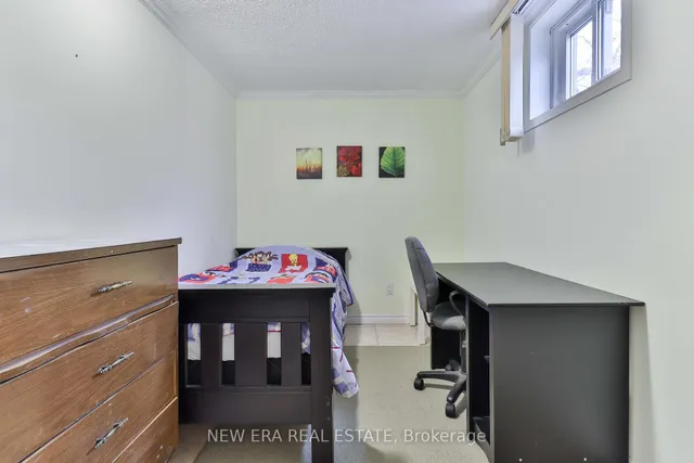 Additional property image - 38 Bengal Crt