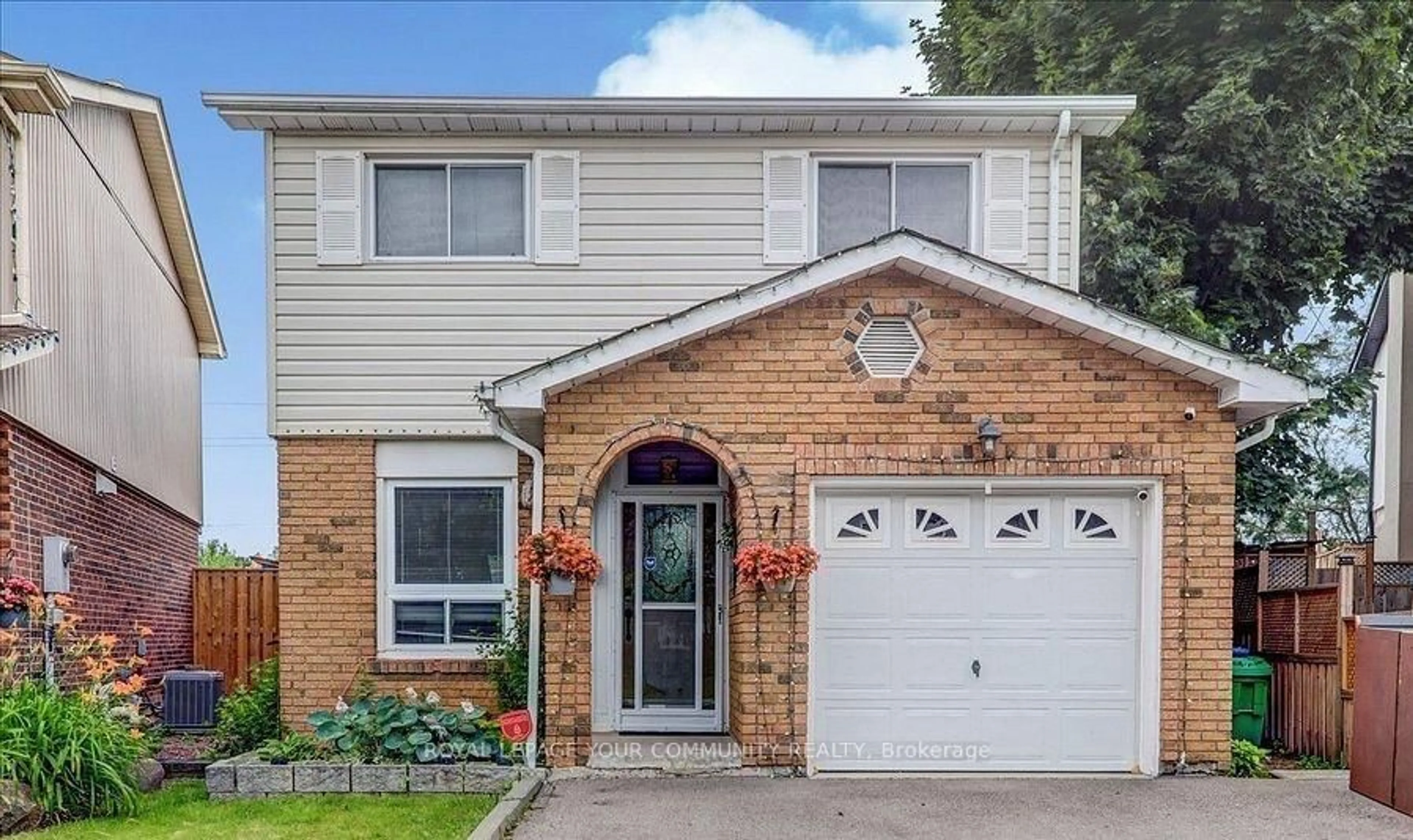 Home with brick exterior material, street for 20 Histon Cres, Brampton Ontario L6V 3R1