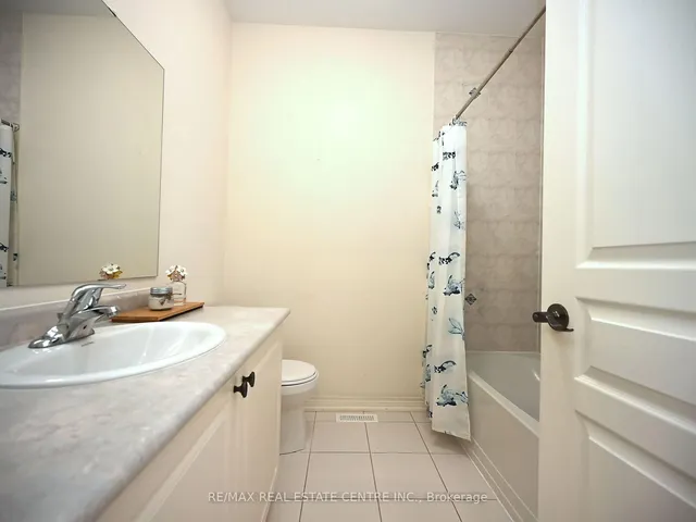 Additional image 34 of 28 Primo Rd