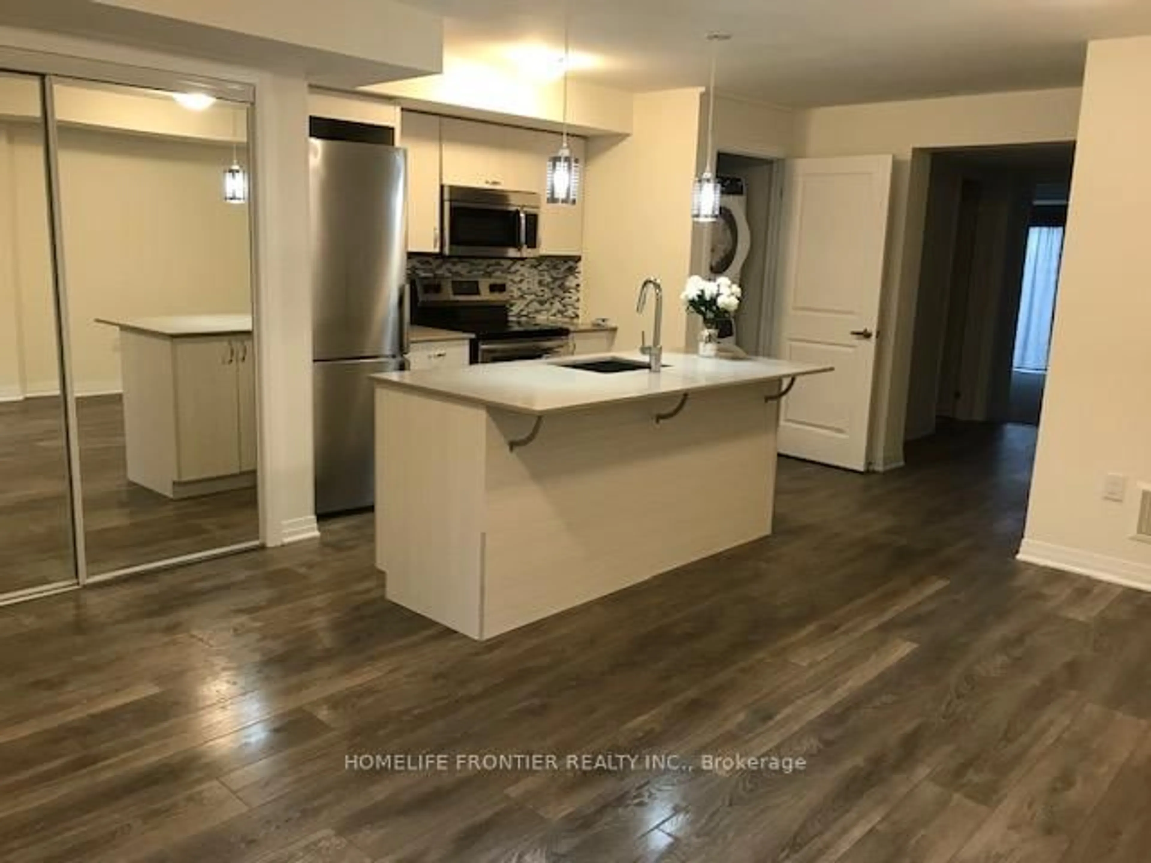 Open concept kitchen, unknown for 157 William Duncan Rd #5, Toronto Ontario M3K 0B9