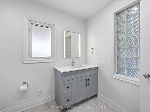 Additional property image - 1456 Dufferin St