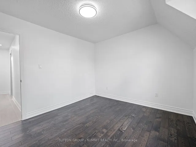 Additional property image - 1456 Dufferin St
