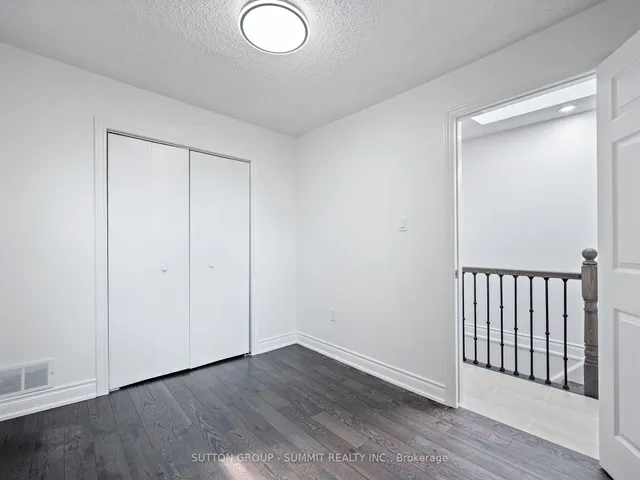 Additional property image - 1456 Dufferin St
