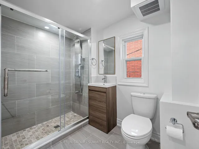 Additional property image - 1456 Dufferin St