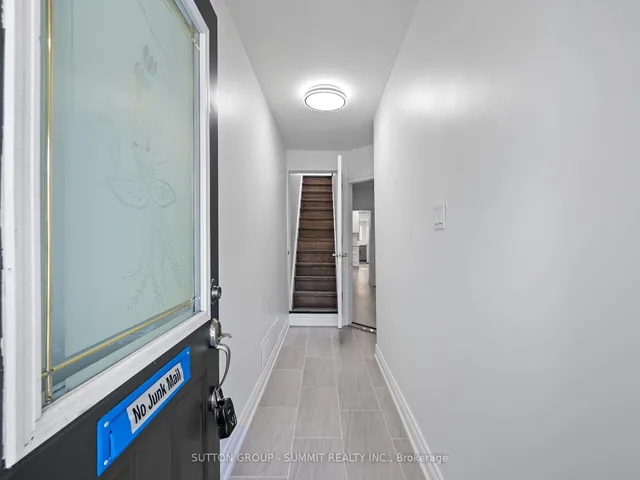 Additional property image - 1456 Dufferin St