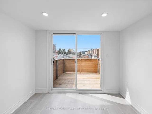 Additional property image - 1456 Dufferin St