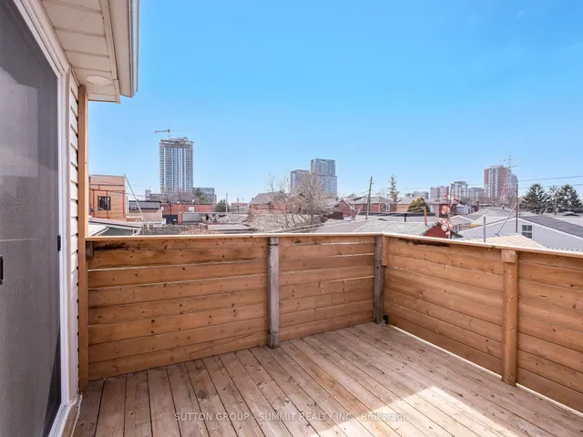Additional property image - 1456 Dufferin St