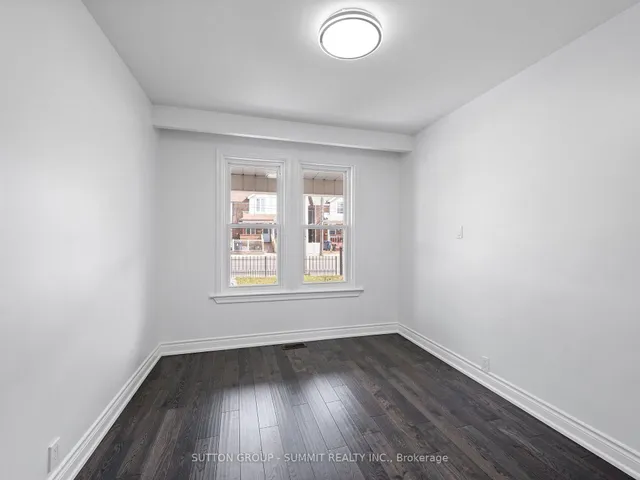 Additional property image - 1456 Dufferin St