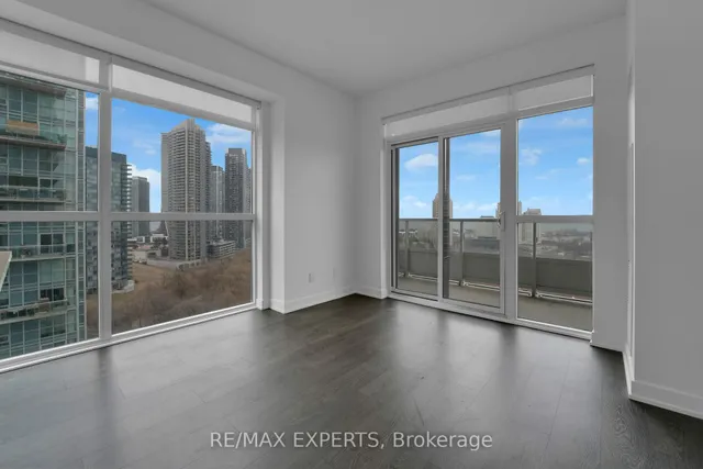 Additional property image - 251 Manitoba St Unit 1504