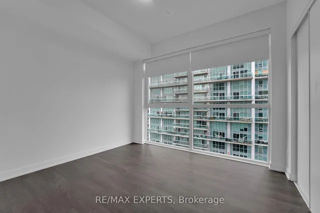 Additional property image - 251 Manitoba St Unit 1504