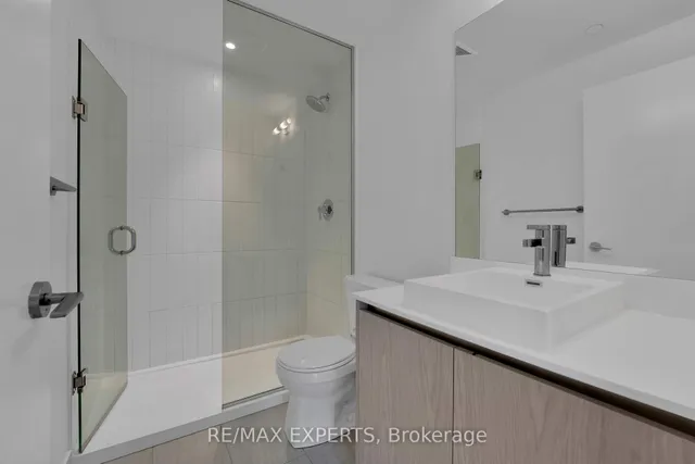 Additional property image - 251 Manitoba St Unit 1504