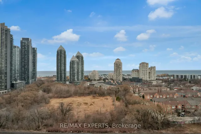 Additional property image - 251 Manitoba St Unit 1504
