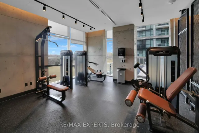 Additional property image - 251 Manitoba St Unit 1504