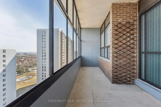 Additional property image - 15 Kensington Rd Unit 1903