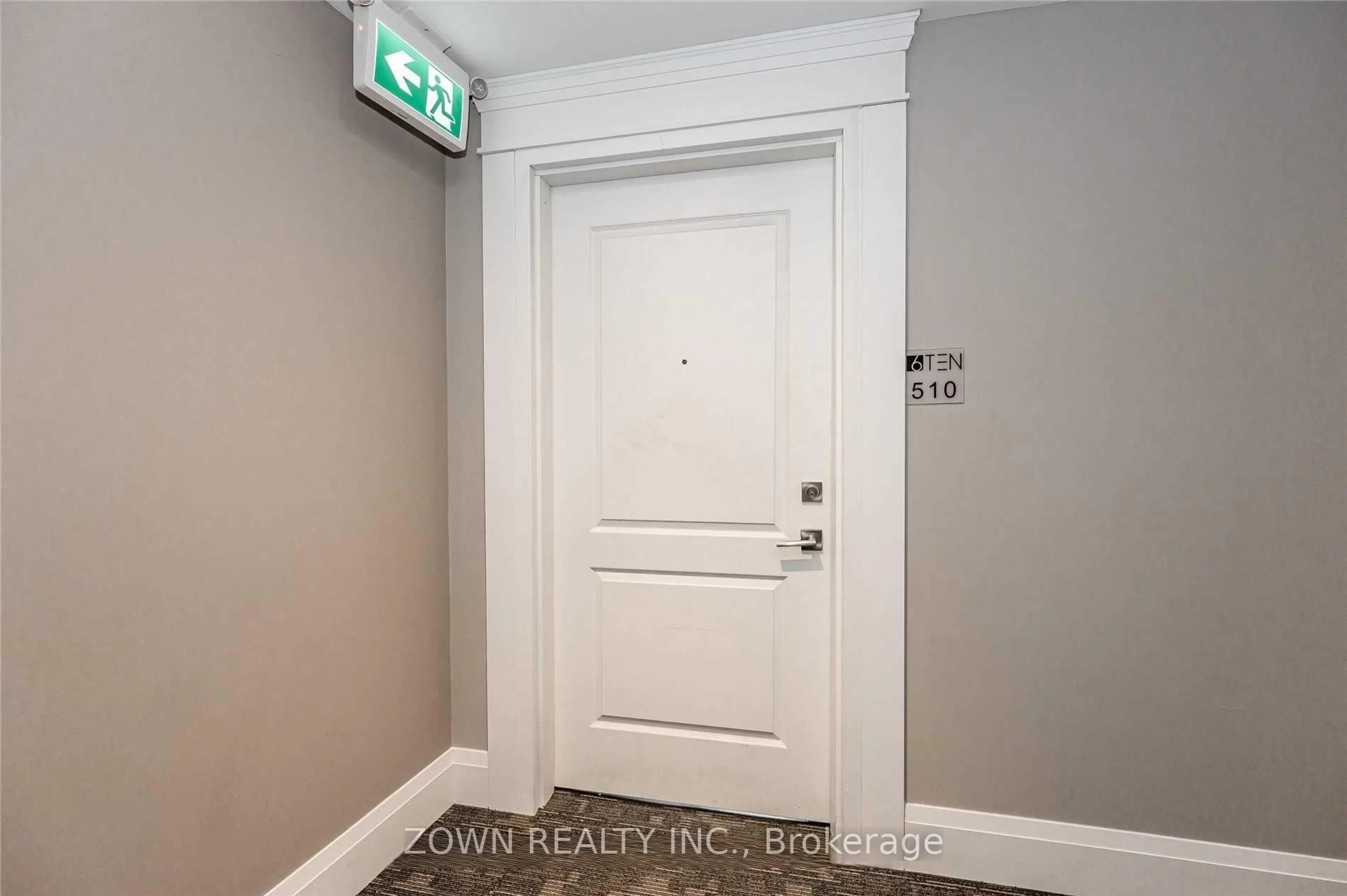 Indoor entryway for 610 Farmstead Dr #510, Milton Ontario L9T 8X5