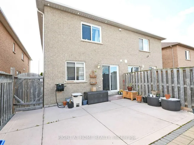 Additional property image - 879 ROGERSON Rd