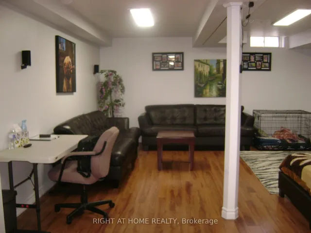 Additional property image - 879 ROGERSON Rd