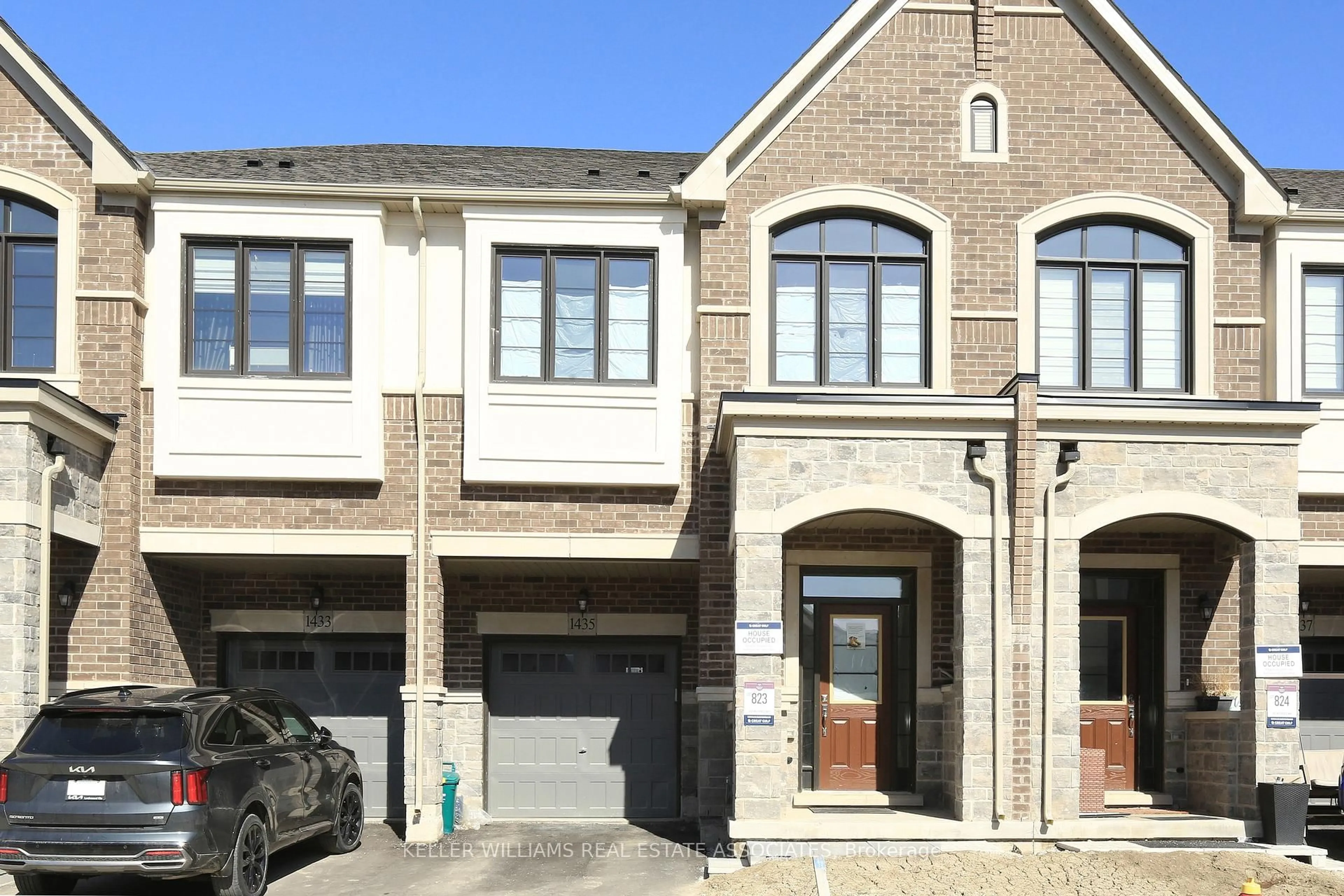 Home with brick exterior material, street for 1435 Watercress Way, Milton Ontario L9T 2X5