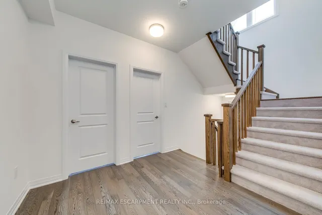 Additional property image - 3262 Crystal Dr