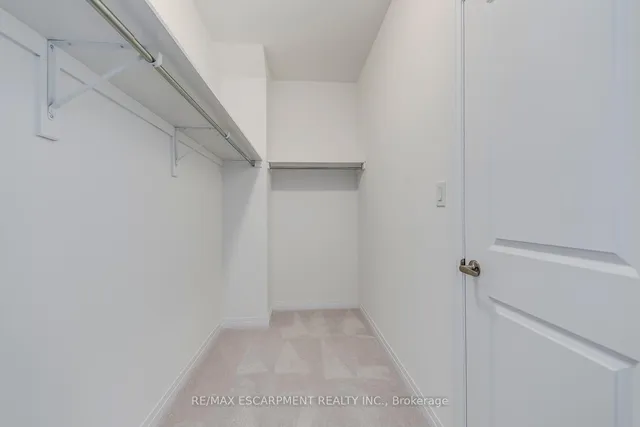 Additional property image - 3262 Crystal Dr
