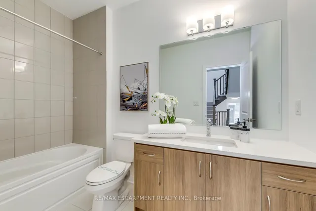 Additional property image - 3262 Crystal Dr