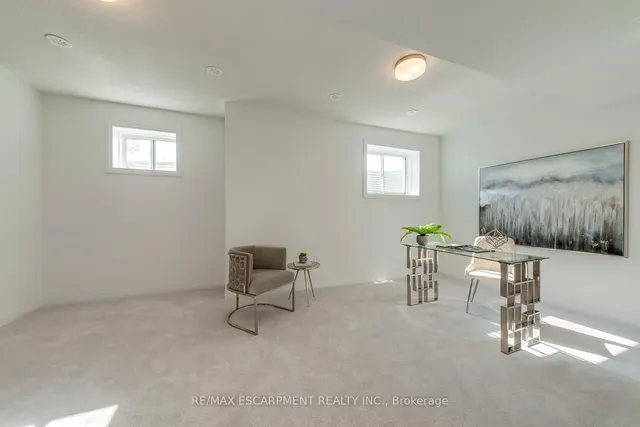 Additional property image - 3262 Crystal Dr