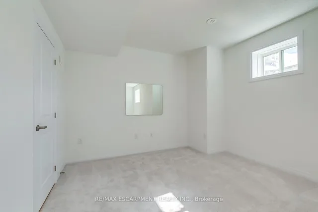 Additional property image - 3262 Crystal Dr