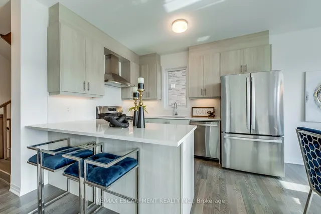 Additional property image - 3262 Crystal Dr