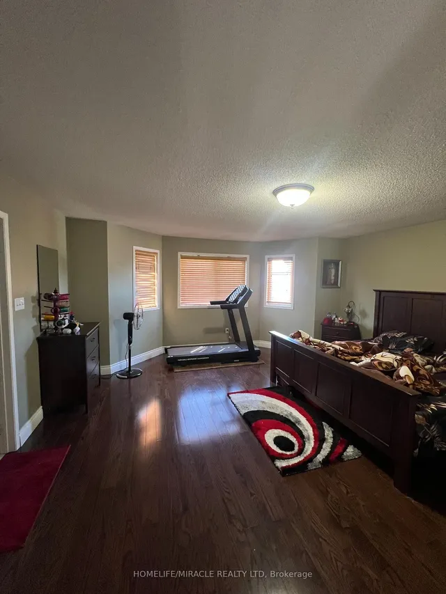 Additional image 12 of 53 Hiberton Cres