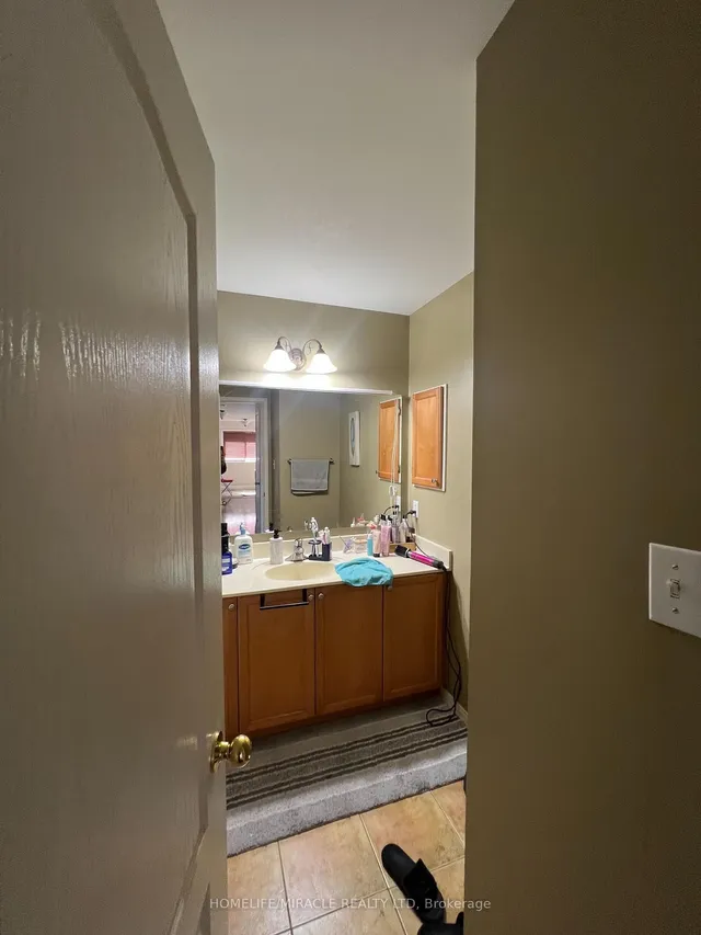 Additional image 8 of 53 Hiberton Cres