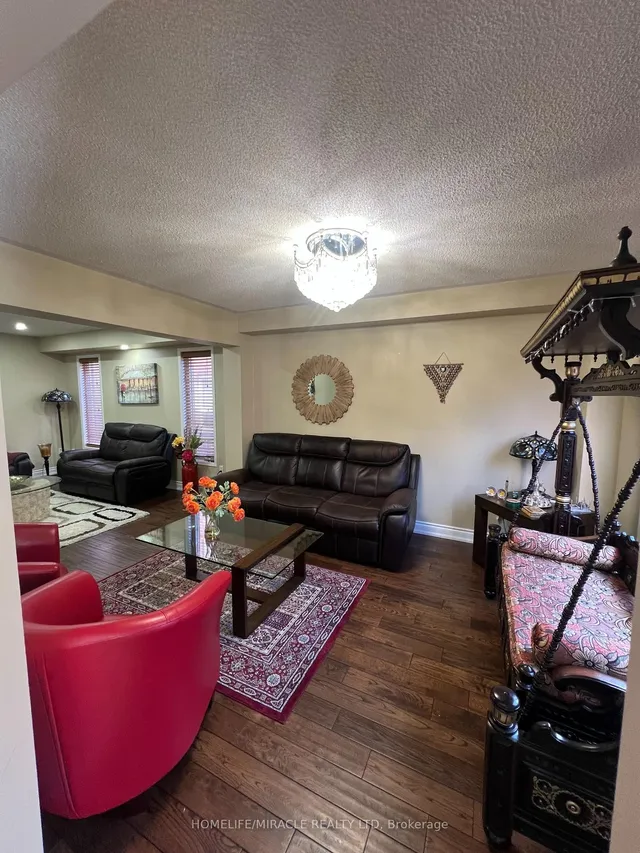 Additional image 19 of 53 Hiberton Cres