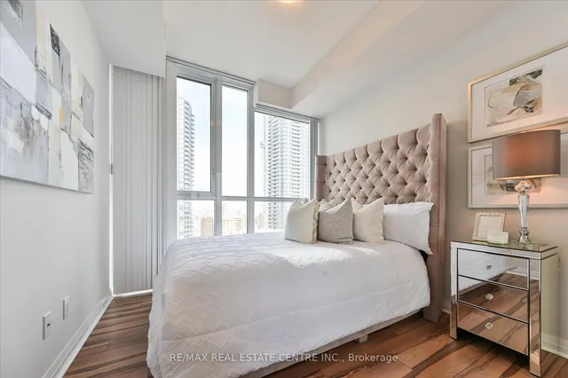 Additional image 6 of 55 Eglinton Ave Unit 1402