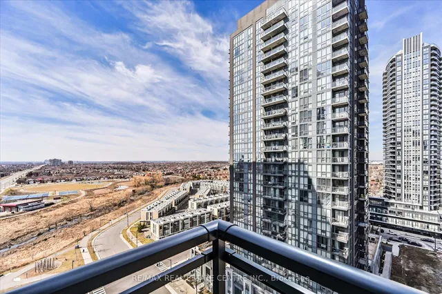 Primary image of 55 Eglinton Ave Unit 1402