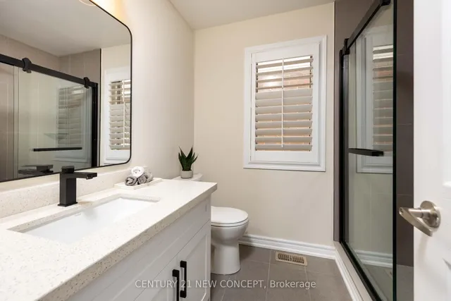 Additional property image - 286 Schreyer Cres