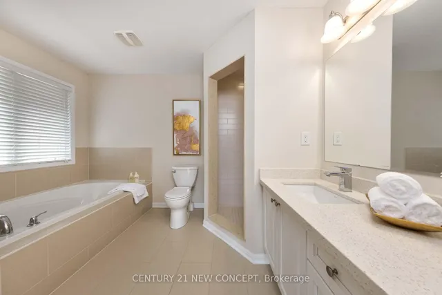 Additional property image - 286 Schreyer Cres
