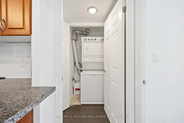 Additional property image - 3043 Finch Ave Unit 2027
