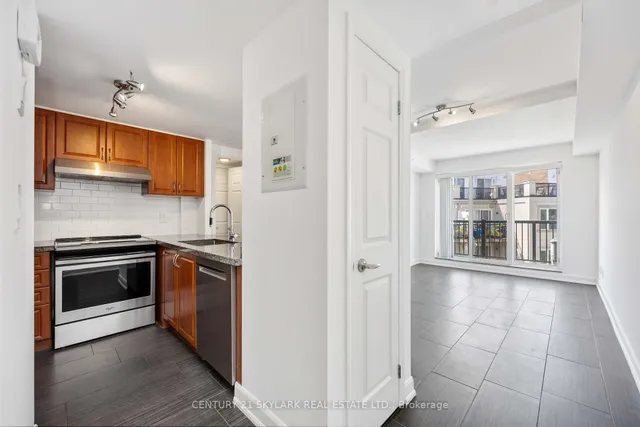 Additional property image - 3043 Finch Ave Unit 2027