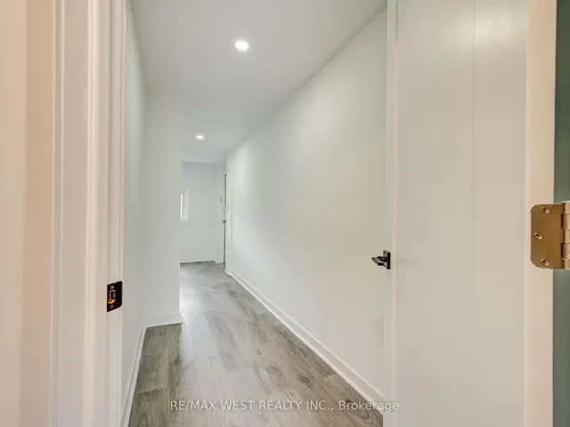 Additional property image - 22 Tandridge Cres Unit 808
