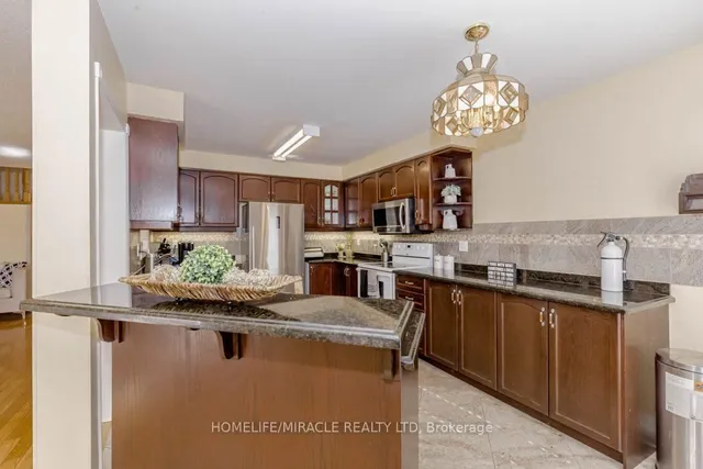 Additional property image - 38 Heartleaf Cres